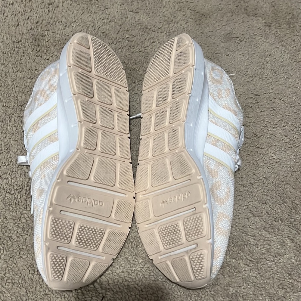 Adidas Run Swift - image 3